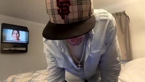 Rob witha 8 online show from October 10, 2025, 1:26 am