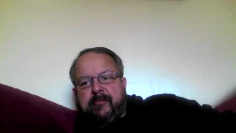 Snapshot of robx32 chatting on December 6, 2024, 10:16 am Rob online show from December 6, 2024, 10:16 am