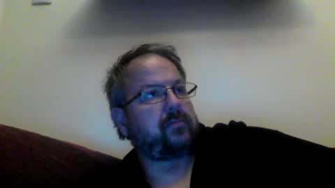 Snapshot of robx32 chatting on December 16, 2024, 5:27 am Rob online show from December 16, 2024, 5:27 am