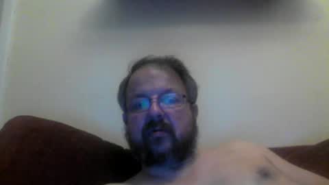 Snapshot of robx32 chatting on January 2, 2025, 2:11 am Rob online show from January 2, 2025, 2:11 am