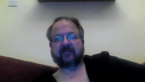 Snapshot of robx32 chatting on January 3, 2025, 10:51 pm Rob online show from January 3, 2025, 10:51 pm