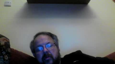 Snapshot of robx32 chatting on February 2, 2025, 10:17 pm Rob online show from February 2, 2025, 10:17 pm