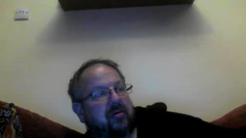 Snapshot of robx32 chatting on February 26, 2025, 10:53 pm Rob online show from February 26, 2025, 10:53 pm