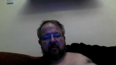 Snapshot of robx32 chatting on March 10, 2025, 9:29 pm Rob online show from March 10, 2025, 9:29 pm