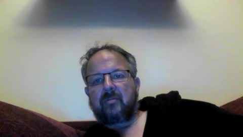 Snapshot of robx32 chatting on September 17, 2025, 7:04 pm Rob online show from September 17, 2025, 7:04 pm