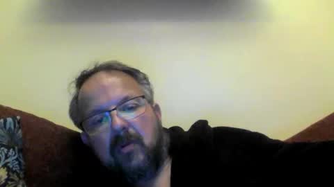 Snapshot of robx32 chatting on October 7, 2025, 11:13 pm Rob online show from October 7, 2025, 11:13 pm