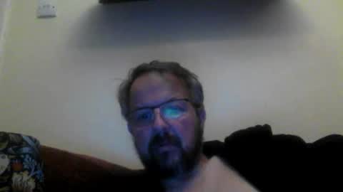 Snapshot of robx32 chatting on October 23, 2025, 8:35 am Rob online show from October 23, 2025, 8:35 am