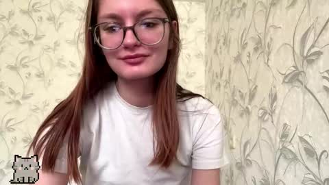 robynsentinella online show from January 11, 2026, 11:43 pm