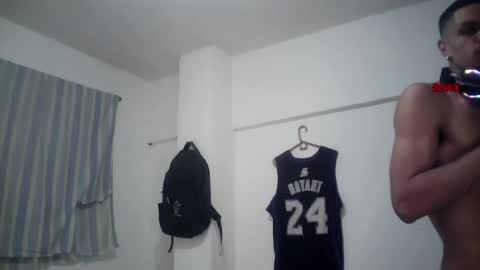 Rocco online show from December 2, 2025, 2:50 am