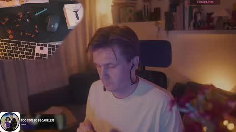 Snapshot of rocketbunnyxxx chatting on September 17, 2025, 8:54 pm Rocket Bunny online show from September 17, 2025, 8:54 pm