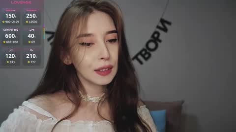 rocketsgirl online show from December 3, 2025, 6:21 am