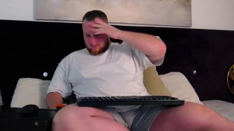 Roddy online show from November 28, 2025, 1:03 pm