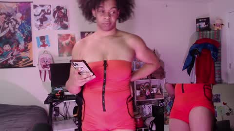 Snapshot of roelliitheecchi chatting on January 27, 2025, 3:39 pm Roellii Pinky online show from January 27, 2025, 3:39 pm
