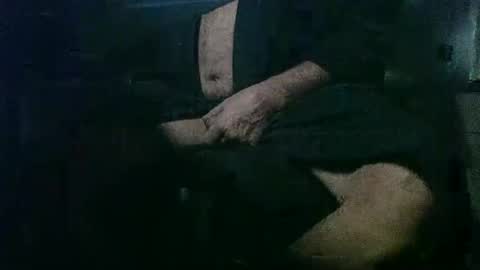 Snapshot of roger_peter chatting on December 29, 2024, 4:05 am roger_peter online show from December 29, 2024, 4:05 am