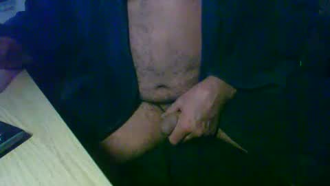 Snapshot of roger_peter chatting on February 22, 2025, 3:45 am roger_peter online show from February 22, 2025, 3:45 am