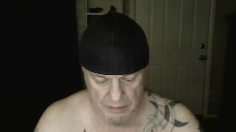 Snapshot of roinaz chatting on December 2, 2024, 2:42 am roinaz online show from December 2, 2024, 2:42 am