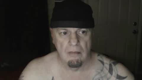 Snapshot of roinaz chatting on December 11, 2024, 8:47 am roinaz online show from December 11, 2024, 8:47 am