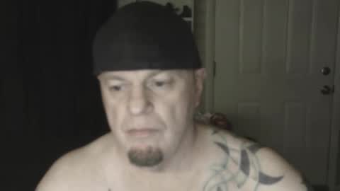 Snapshot of roinaz chatting on December 14, 2024, 5:40 am roinaz online show from December 14, 2024, 5:40 am