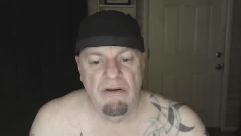 Snapshot of roinaz chatting on December 18, 2024, 3:47 am roinaz online show from December 18, 2024, 3:47 am