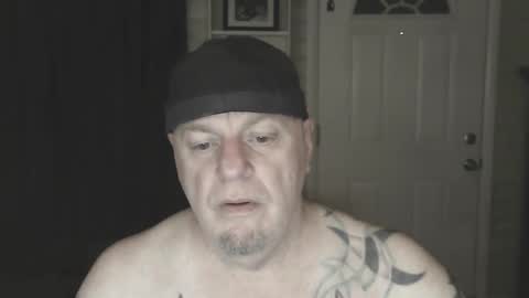 Snapshot of roinaz chatting on December 30, 2024, 10:55 pm roinaz online show from December 30, 2024, 10:55 pm