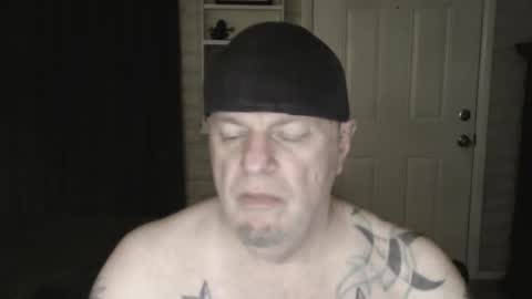 Snapshot of roinaz chatting on December 31, 2024, 5:55 am roinaz online show from December 31, 2024, 5:55 am