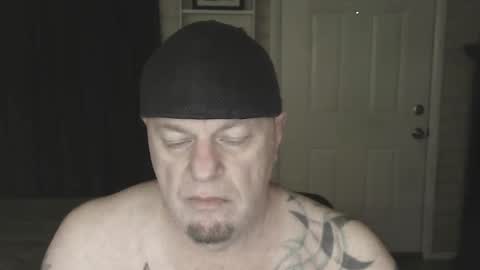 Snapshot of roinaz chatting on January 2, 2025, 7:29 pm roinaz online show from January 2, 2025, 7:29 pm