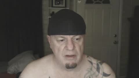 Snapshot of roinaz chatting on January 15, 2025, 7:15 am roinaz online show from January 15, 2025, 7:15 am