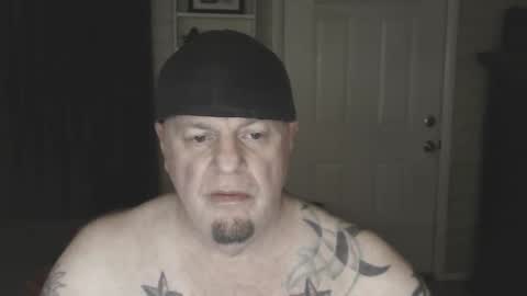 Snapshot of roinaz chatting on January 16, 2025, 5:32 am roinaz online show from January 16, 2025, 5:32 am