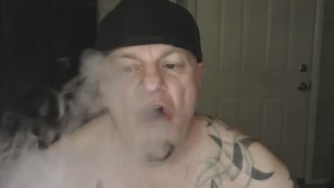 Snapshot of roinaz chatting on February 2, 2025, 2:27 am roinaz online show from February 2, 2025, 2:27 am