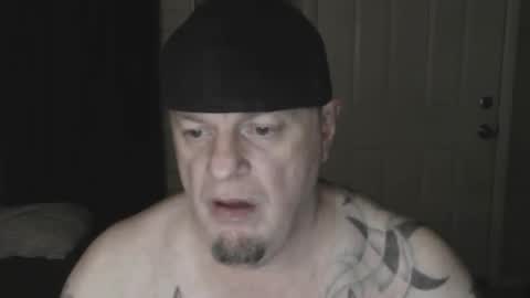 Snapshot of roinaz chatting on February 3, 2025, 6:24 am roinaz online show from February 3, 2025, 6:24 am