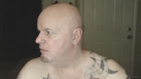 Snapshot of roinaz chatting on February 10, 2025, 5:25 am roinaz online show from February 10, 2025, 5:25 am