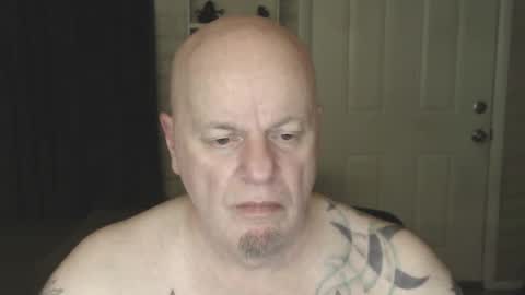 Snapshot of roinaz chatting on February 10, 2025, 7:38 pm roinaz online show from February 10, 2025, 7:38 pm