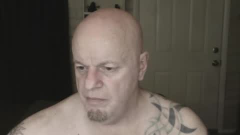 Snapshot of roinaz chatting on February 19, 2025, 11:04 pm roinaz online show from February 19, 2025, 11:04 pm