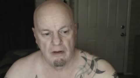 Snapshot of roinaz chatting on March 2, 2025, 11:18 am roinaz online show from March 2, 2025, 11:18 am