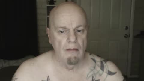 Snapshot of roinaz chatting on March 2, 2025, 10:48 pm roinaz online show from March 2, 2025, 10:48 pm