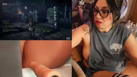 Snapshot of roknblaze chatting on December 16, 2025, 2:38 am Rok-N-Blaze online show from December 16, 2025, 2:38 am