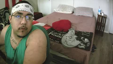 Snapshot of rollin_cloudz444 chatting on March 9, 2025, 5:49 pm cloudy bottom online show from March 9, 2025, 5:49 pm