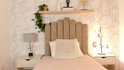   online show from January 6, 2025, 11:29 am