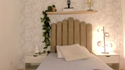   online show from March 3, 2025, 11:22 am