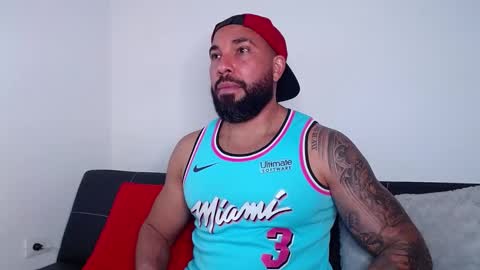 Roman online show from December 5, 2024, 9:17 pm