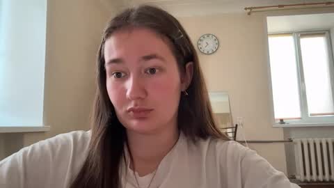 Nicole online show from June 3, 2026, 1:25 pm
