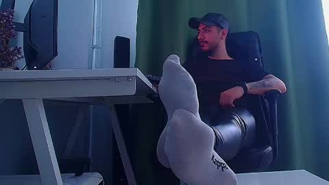 romaniamaster1 online show from March 25, 2026, 7:03 am