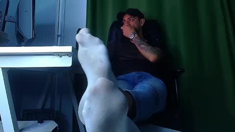 romaniamaster1 online show from April 14, 2026, 5:57 am