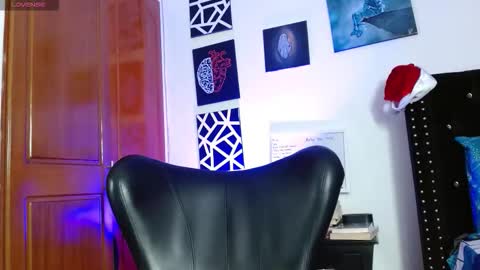 Roman online show from January 8, 2026, 8:55 pm