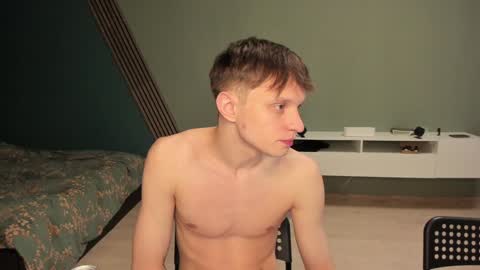 Snapshot of romeo_mercy chatting on December 9, 2024, 9:39 am Romeo online show from December 9, 2024, 9:39 am