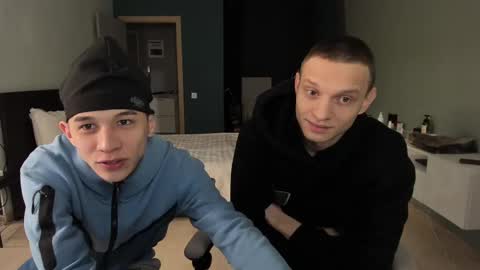 Snapshot of romeo_mercy chatting on February 28, 2025, 4:42 pm Romeo online show from February 28, 2025, 4:42 pm