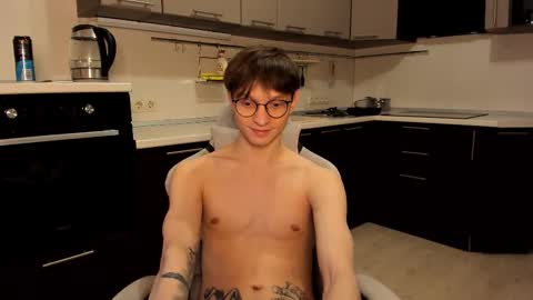 Snapshot of romeo_mercy chatting on October 11, 2025, 10:25 am Romeo online show from October 11, 2025, 10:25 am