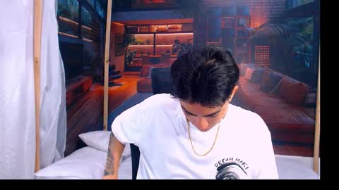 Romeo online show from October 23, 2025, 7:12 pm