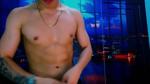 Romeo online show from November 12, 2025, 7:35 pm