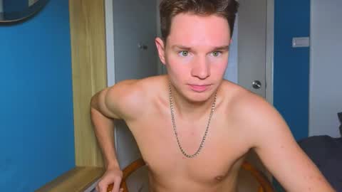 Romeo online show from November 8, 2025, 1:44 pm